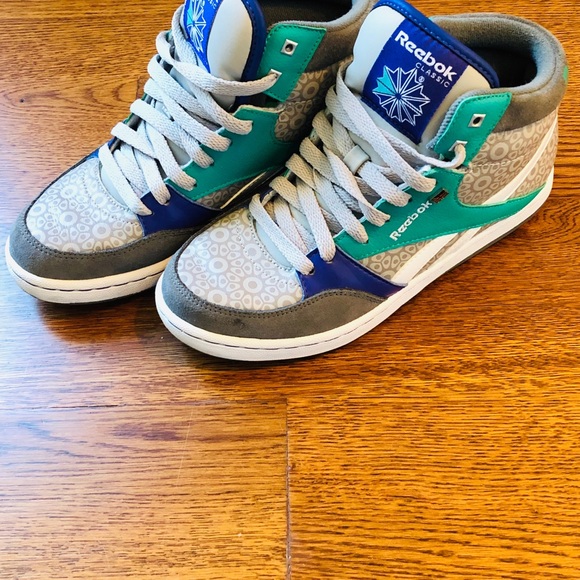 Reebok Classic High Tops | Size 6 - Picture 4 of 10